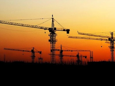 塔吊生銹存隱患？一個妙招就解決！